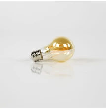 LED izzó A60 borostyán