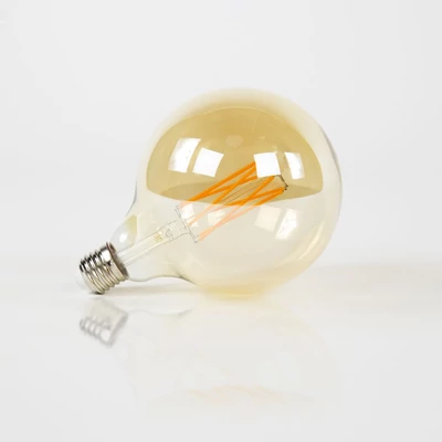 LED izzó G125 12,5 cm borostyán